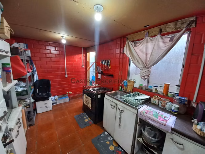 CASA DE DOS PISOS CON 2 DORMITORIOS, 2 BAÑOS - Imagen 13