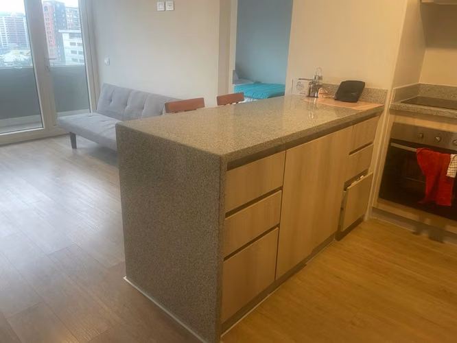 VENDE DEPTO DE DOS DORMITORIOS Y UN BAÑO EN EL CENTRO DE TCO - Imagen 5