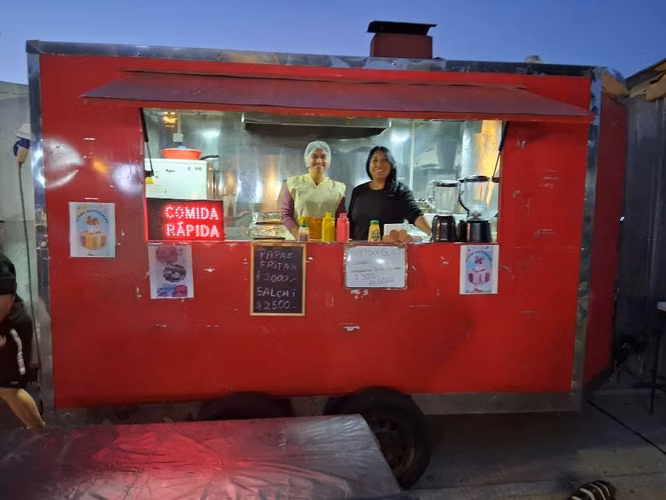vendo food track equipado