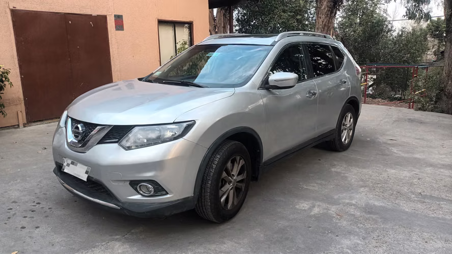 Vendo mi Nissan X-Trail 2.5 Advance - Imagen 2