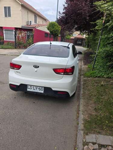 Kia rio 4 año 2020 - Imagen 6