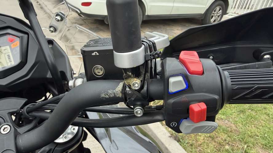BENELLI TRK  CC | MUY BUEN ESTADO - Imagen 6