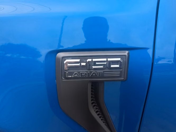 FORD F-150 LARIAT - Imagen 7