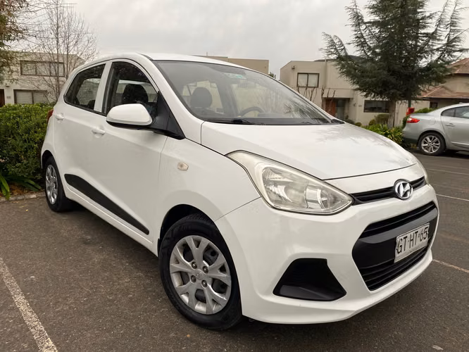 Hyundai Grand i10, 2014, blanco 125 mil Km