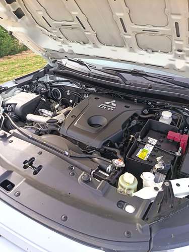 MITSUBISHI L200 NEW KATANA CR DC 2.4 - 4x2 - Imagen 7