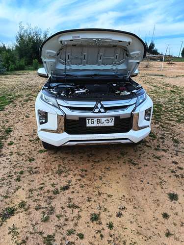 MITSUBISHI L200 NEW KATANA CR DC 2.4 - 4x2 - Imagen 8