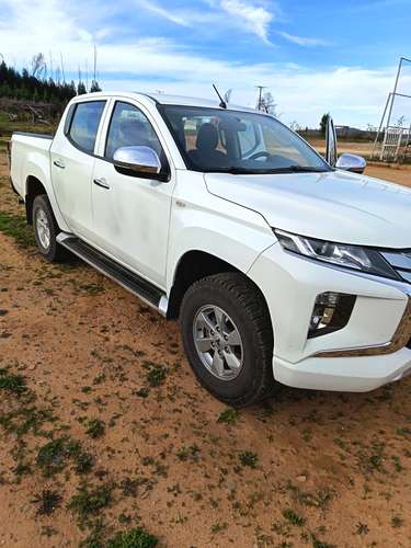 MITSUBISHI L200 NEW KATANA CR DC 2.4 - 4x2 - Imagen 2