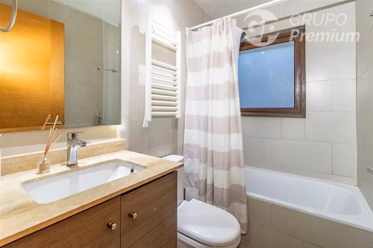 Amplio depto en venta de 4 dorm. en Pucón, Sector La Poza - Imagen 15