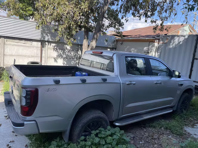VENDO MI CAMIONETA POR PROBLEMAS DE HUMO AZUL - Imagen 2