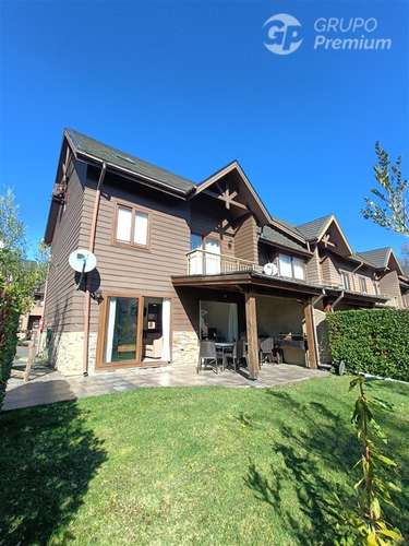 Casa en venta de 4D-3B Los Alerces de Alicura, Pucón