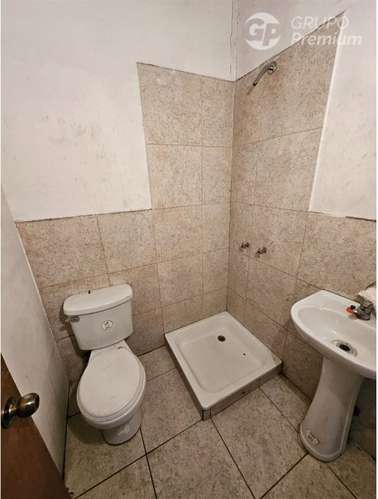 Local en arriendo, a 5 minutos del centro de Quilicura - Imagen 9