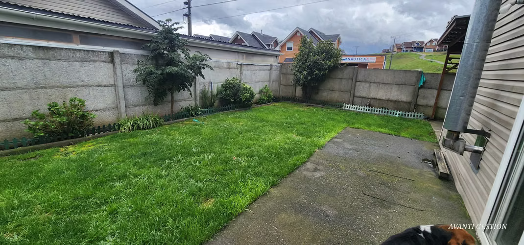 CASA EN VENTA 2 PISOS SECTOR DE PUERTO VARAS - Imagen 13