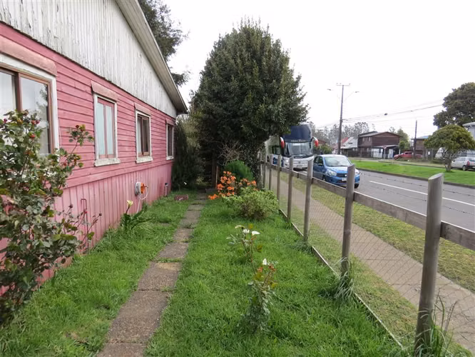 CASA EN VENTA EN TOLTÉN, SECTOR CÉNTRICO ESPECIAL COMERCIO
