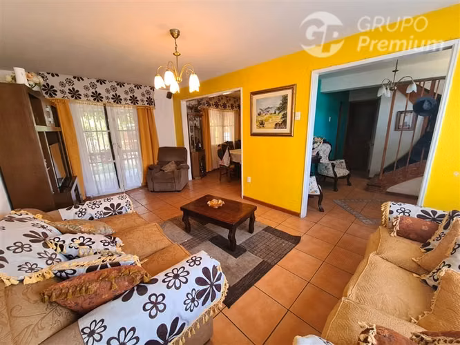 CASA EN VENTA 5D+3B+4EST., DEPTO. INTERIOR, EL BOSQUE - Imagen 3