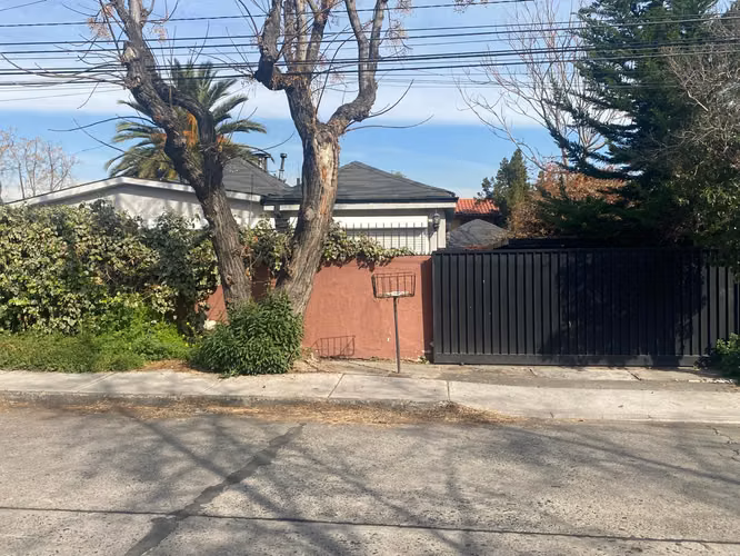 SE LIQUIDA CASA GRAN TERRENO Y CONSTRUCIÓN - Imagen 1