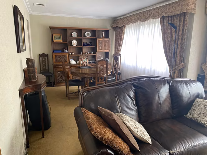 Hermosa Casa, Metro Magallanes Aceptamos Ofertas - Imagen 3
