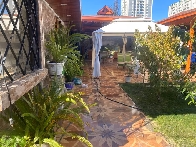 Estupenda Casa 450 mt2, Nueva - Imagen 10