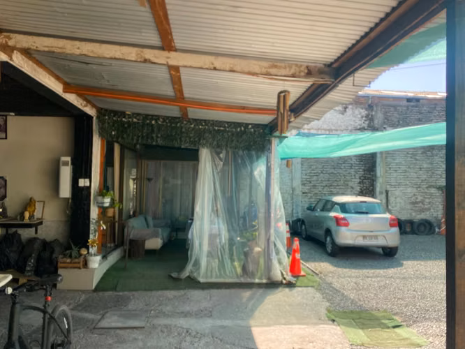 CASA con Gran Terreno en Santiago, Zona Comercial - Imagen 6