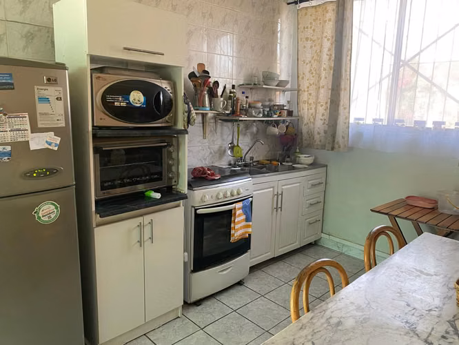 CASA con Gran Terreno en Santiago, Zona Comercial - Imagen 10