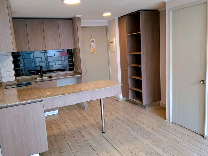 Excelente departamento con vista oriente a la cordillera - Imagen 8