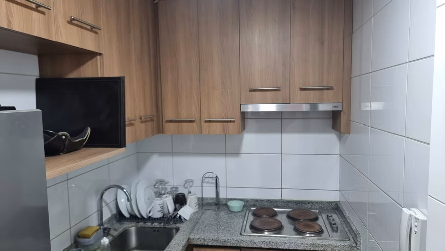 Rebajado y amoblado,excelentes instalaciones 2D-1B-1E-1B - Imagen 16