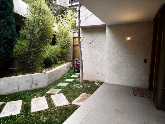 Maravillosa Casa 620 mt2, 210 mt2 construidos - Imagen 9
