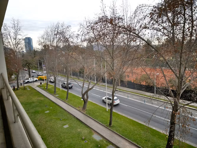 Hermoso Depto, 320 mt2, Presidente Riesco - Imagen 2