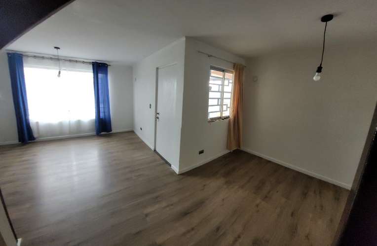 Casa KM 7 / VILLA LAS VIOLETAS