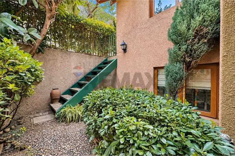 A pasos del mayflower casa 5d+4b piscina - Imagen 30