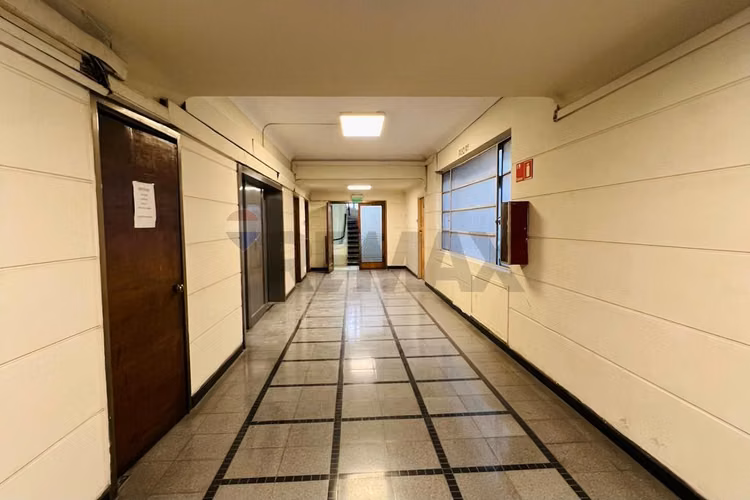 Oficina en venta agustinas morandé - Imagen 3