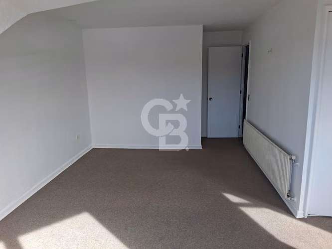 Exclusivo Duplex con Encantadora Vista - Imagen 17