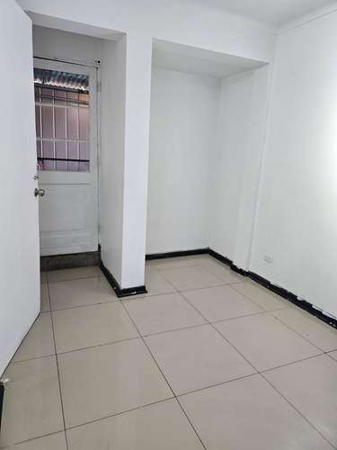 Departamento Amplio 3 dormitorios-Cerrillos -Sin Gastos Comunes - 120 m² - Imagen 4