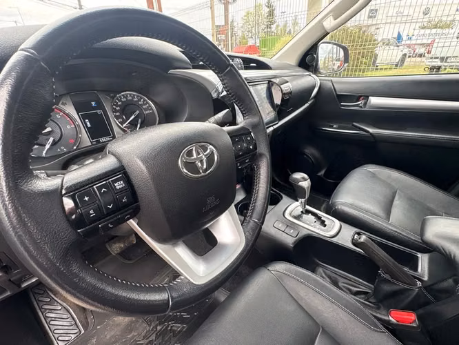 TOYOTA SRV 2023 - Imagen 8