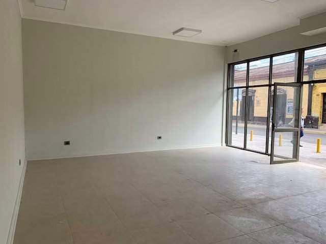Arriendo Amplio Local Comercial En Centro Ovalle (184726)