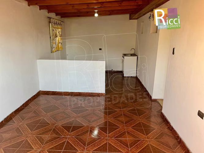 Excelente propiedad en Av. Coronel Marzán - Imagen 4
