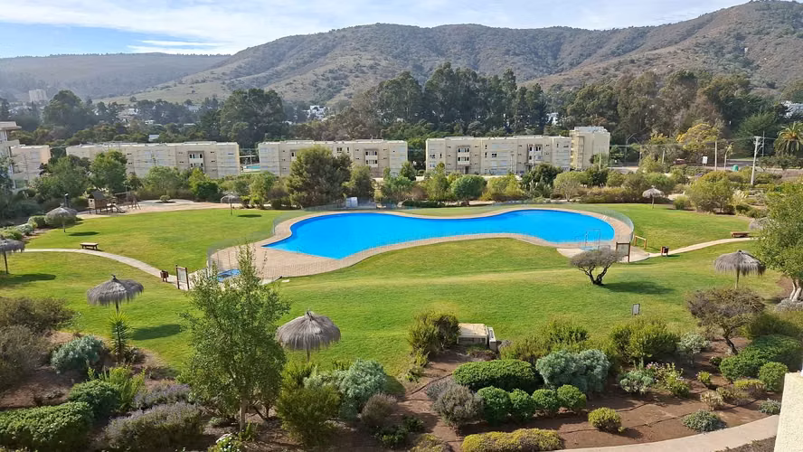 LOMAS DE PAPUDO 4, DEPARTAMENTO EN ARRIENDO,  3 DORMITORIOS Y 1 BAÑO, 2 ESTACIONAMIENTOS