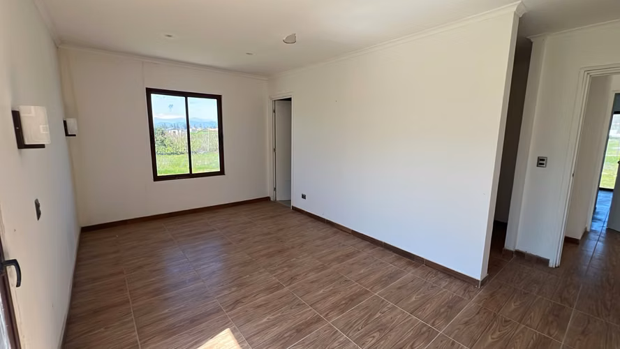 CASA DE 5 DORMITORIOS, PISCINA Y 5.000 M² – PADRE HURTADO - Imagen 7