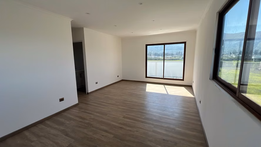 CASA DE 5 DORMITORIOS, PISCINA Y 5.000 M² – PADRE HURTADO - Imagen 18