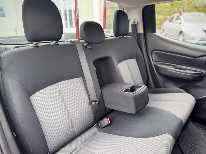 MITSUBISHI L200 KATANA 4X4 2023 - Imagen 12