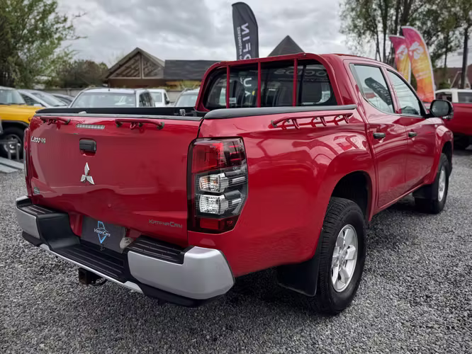MITSUBISHI L200 KATANA 4X4 2023 - Imagen 6