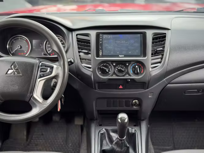 MITSUBISHI L200 KATANA 4X4 2023 - Imagen 14
