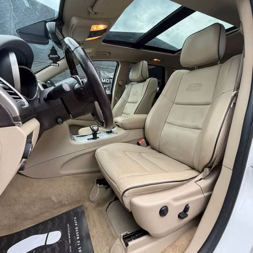 JEEP GRAND CHEROKEE OVERLAND 5.7 V8 - Imagen 7