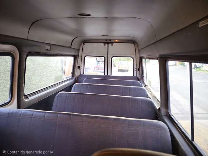 Mercedes-Benz Sprinter 308 CDI 2010 | 24+1 | Escolar