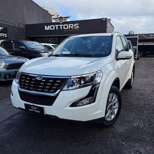 MAHINDRA XUV500