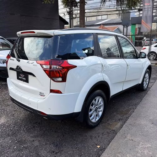 MAHINDRA XUV500 - Imagen 4