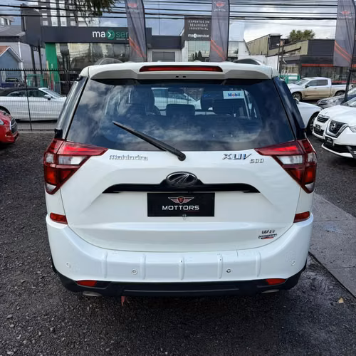 MAHINDRA XUV500 - Imagen 5