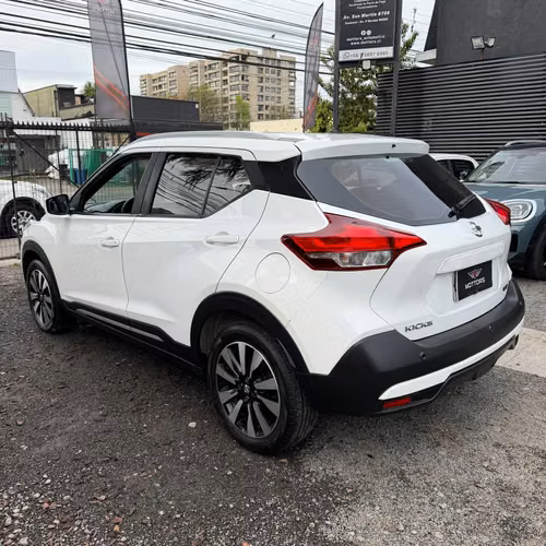 NISSAN KICKS ADVANCE 2020