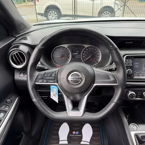 NISSAN KICKS ADVANCE 2020