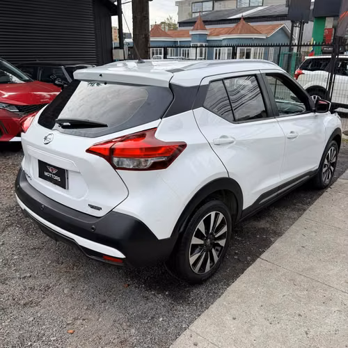 NISSAN KICKS ADVANCE 2020