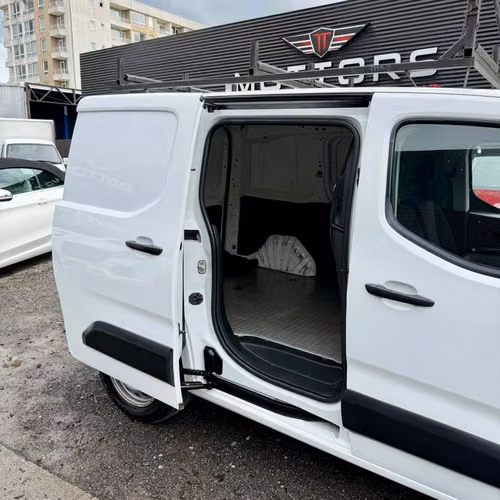 PEUGEOT PARTNER L1 2021 - Imagen 11